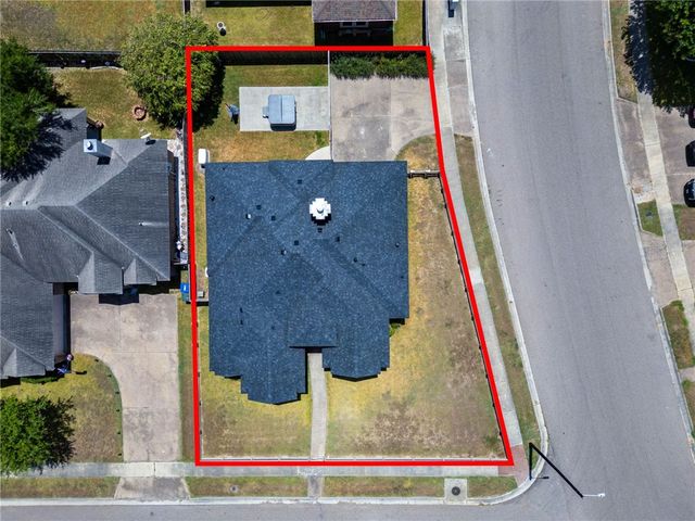 6821 Round Table St, Corpus Christi, TX 78414