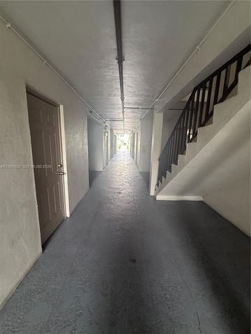 201 SE 6th Ave 7, Pompano Beach, FL 33060