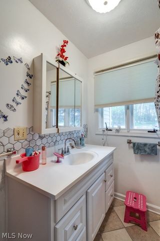 406 Washburn Road, Tallmadge, OH 44278
