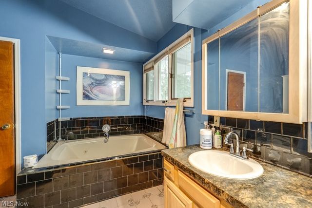 406 Washburn Road, Tallmadge, OH 44278