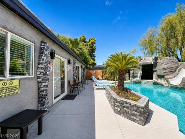 3090 El Camino Road, Las Vegas, NV 89146