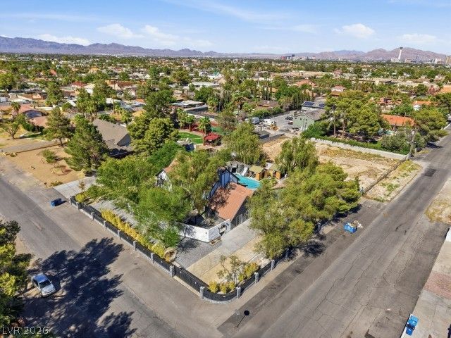 3090 El Camino Road, Las Vegas, NV 89146