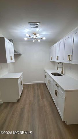 1036 Aberdeen Drive B, Lakewood, NJ 08701