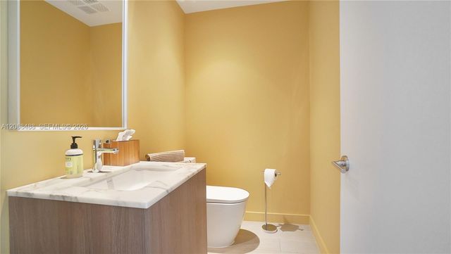500 Alton Road 3605, Miami Beach, FL 33139