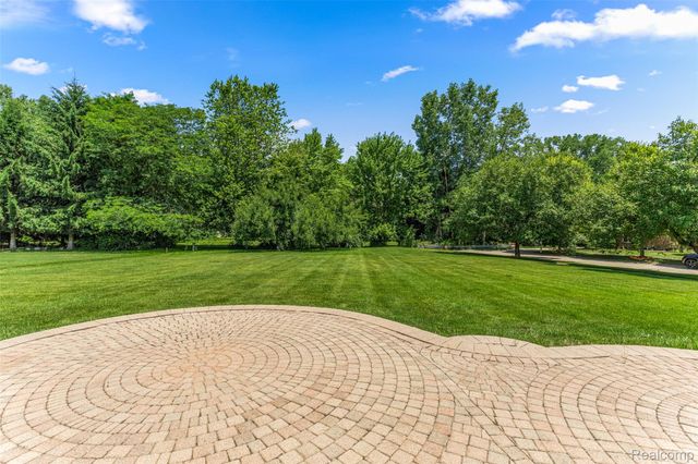 48578 Wildrose Drive, Canton Charter Township, MI 48187