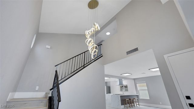 6556 Mount Roy Lane, Las Vegas, NV 89156