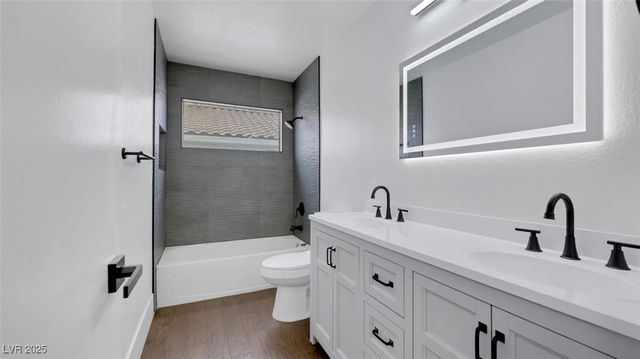 6556 Mount Roy Lane, Las Vegas, NV 89156