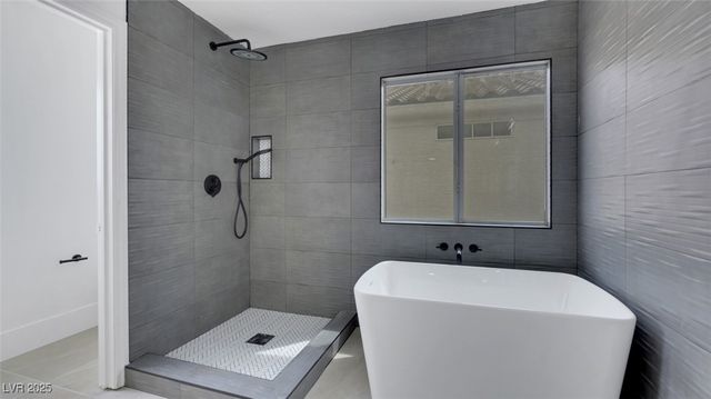 6556 Mount Roy Lane, Las Vegas, NV 89156