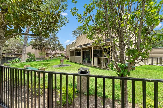 2419 Briarwest Boulevard, Houston, TX 77077