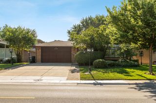 6936 N Kostner Avenue, Lincolnwood, IL 60712