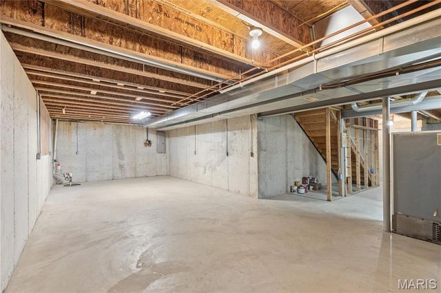 70 Willow Springs Drive, Moscow Mills, MO 63362