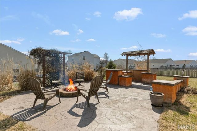 70 Willow Springs Drive, Moscow Mills, MO 63362