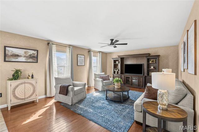 70 Willow Springs Drive, Moscow Mills, MO 63362