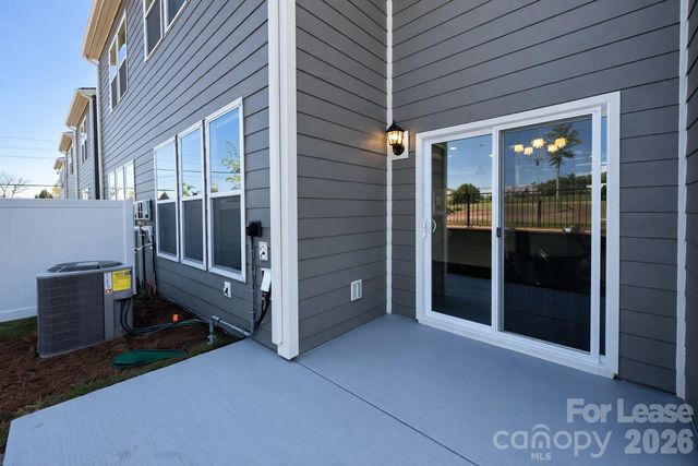 1260 Scarlet Firethorne Avenue, Huntersville, NC 28028