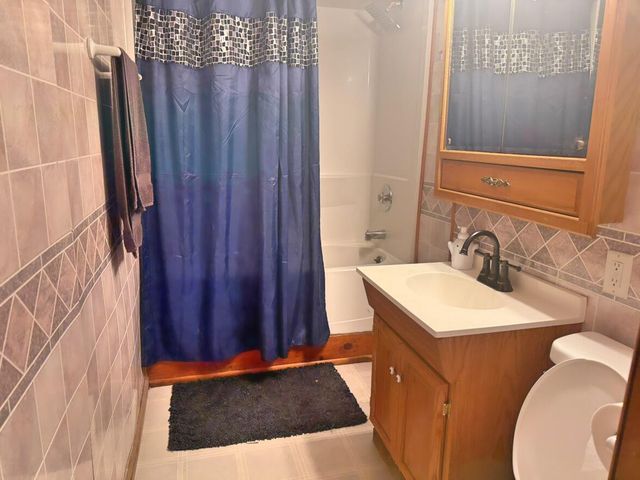 7205 Kentucky Avenue, Hammond, IN 46323