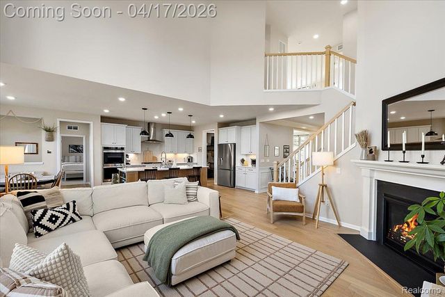 20942 Torbay Drive, Lyon Charter Township, MI 48167