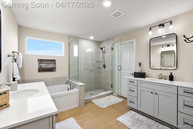 20942 Torbay Drive, Lyon Charter Township, MI 48167