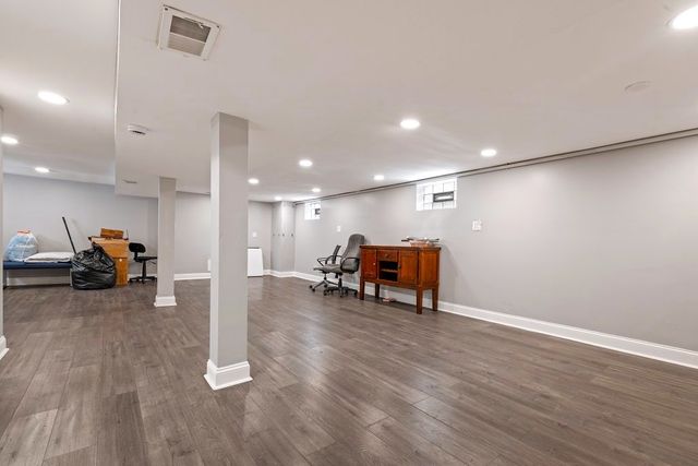 4800 S Lavergne Avenue, Chicago, IL 60638