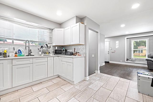 4800 S Lavergne Avenue, Chicago, IL 60638