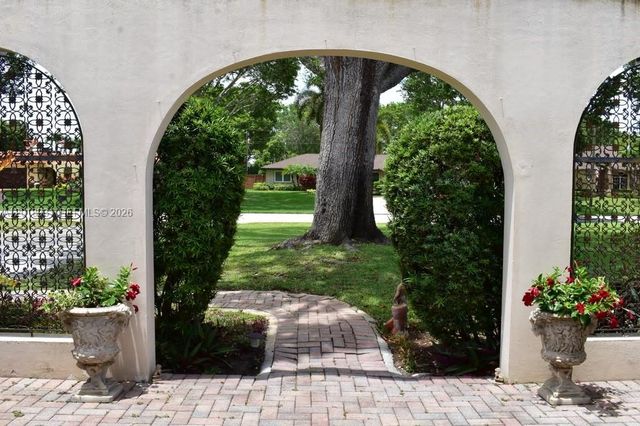 3634 Lowson Boulevard, Delray Beach, FL 33445