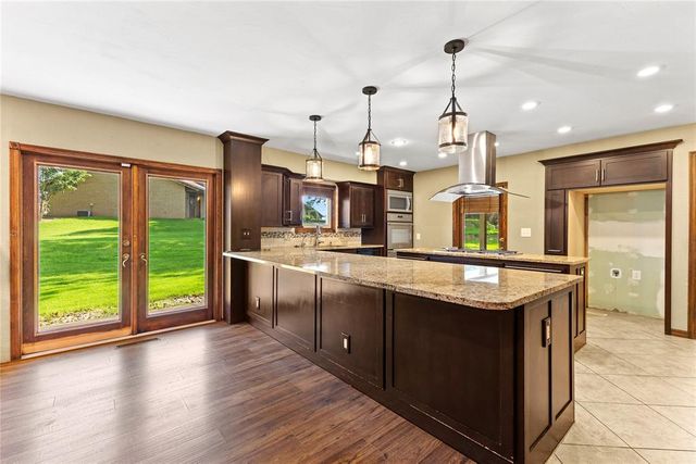 2442 Edgewood Drive, Enid, OK 73703