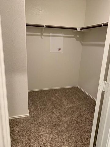 7400 Tonka LN, Austin, TX 78744
