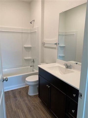 7400 Tonka LN, Austin, TX 78744