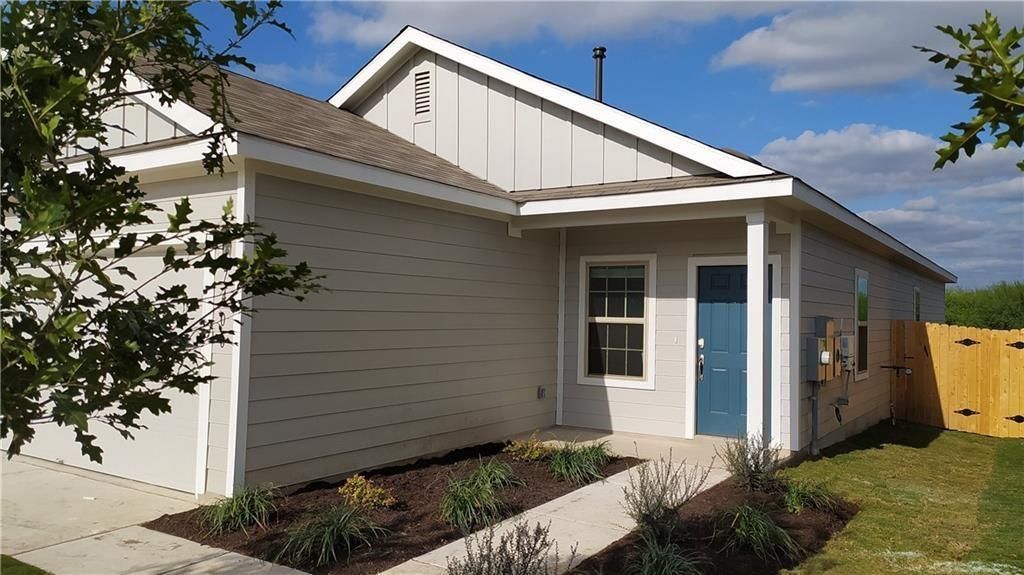 7400 Tonka LN, Austin, TX 78744