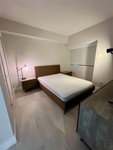 650 NE 32nd St 3106, Miami, FL 33137