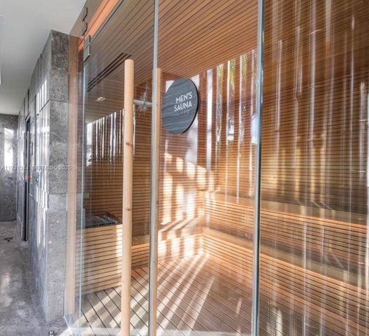 650 NE 32nd St 3106, Miami, FL 33137