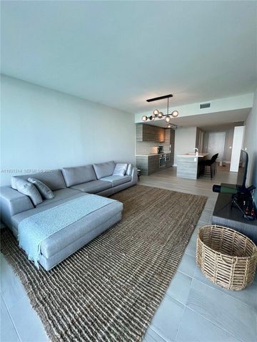 650 NE 32nd St 3106, Miami, FL 33137