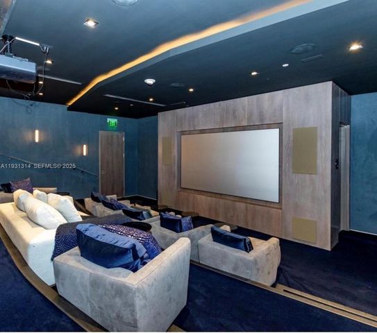 650 NE 32nd St 3106, Miami, FL 33137