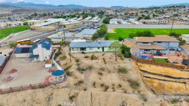 433 Highland Avenue, Barstow, CA 92311