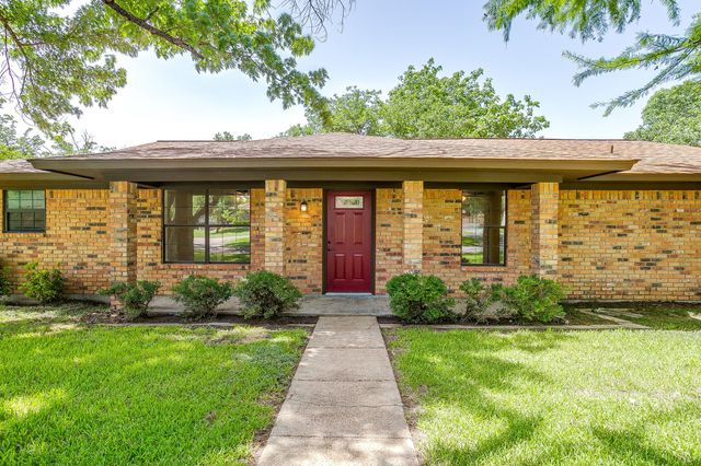 1009 Abbie Lane, Glen Rose, TX 76043