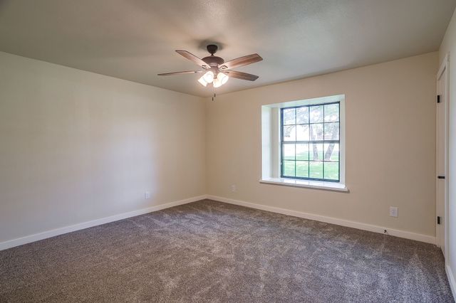 1009 Abbie Lane, Glen Rose, TX 76043