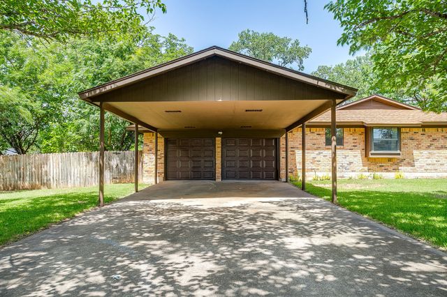 1009 Abbie Lane, Glen Rose, TX 76043