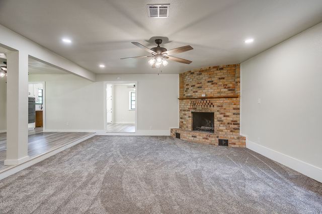 1009 Abbie Lane, Glen Rose, TX 76043