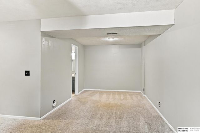 13109 Patrick Circle, Omaha, NE 68164