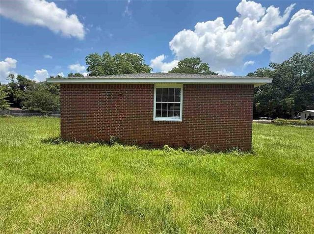 9110 Robley Lane, Semmes, AL 36575