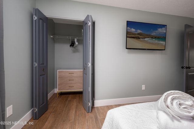 620 6TH Avenue S, Jacksonville Beach, FL 32250