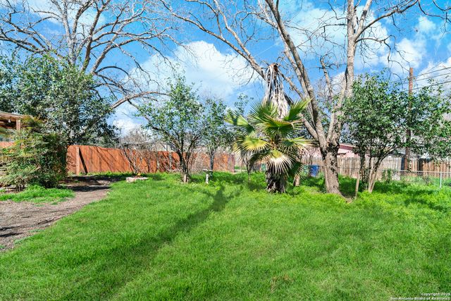231 Craigmont, San Antonio, TX 78213