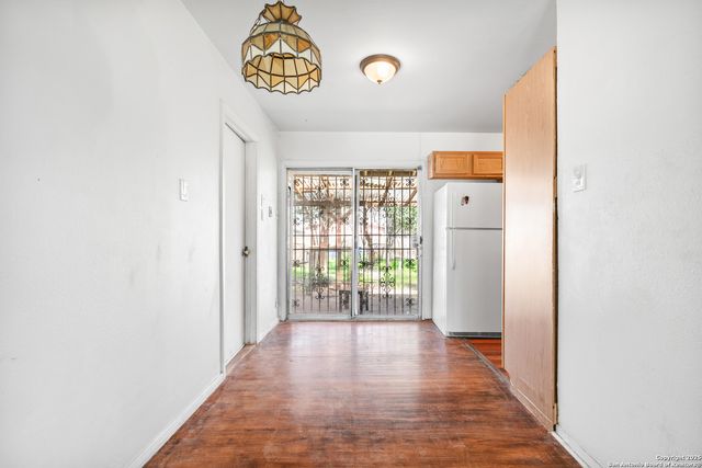 231 Craigmont, San Antonio, TX 78213