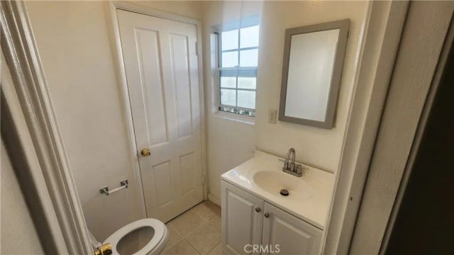 3736 Edgehill, Los Angeles, CA 90018