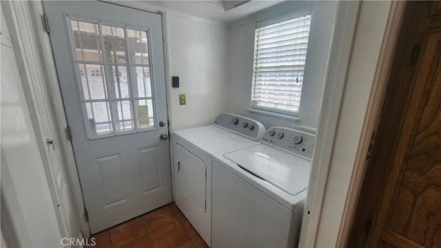 3736 Edgehill, Los Angeles, CA 90018