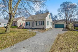 2212 Virginia Street, Midland, MI 48642