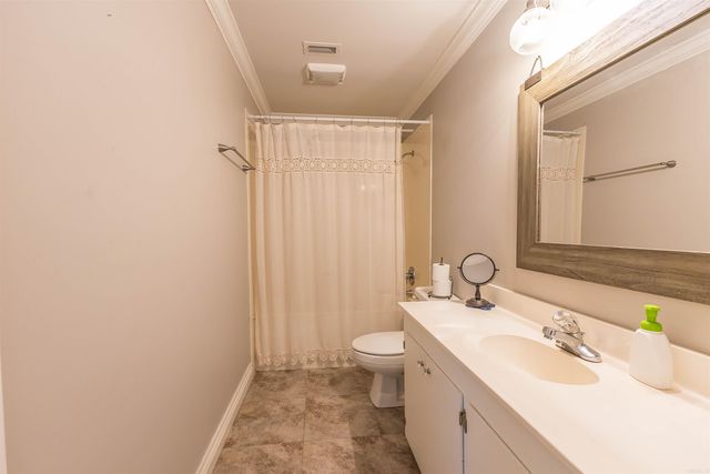 2208 Heron Drive, El Dorado, AR 71730