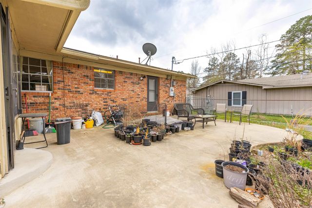 2208 Heron Drive, El Dorado, AR 71730