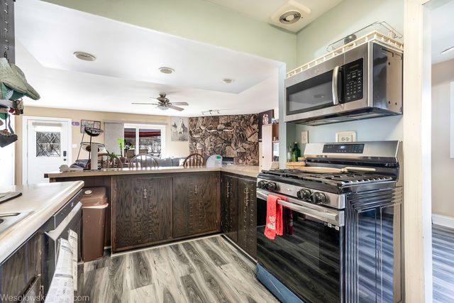 8721 W 169th Street, Orland Park, IL 60462