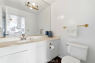 871 S Lucerne 2, Los Angeles, CA 90005