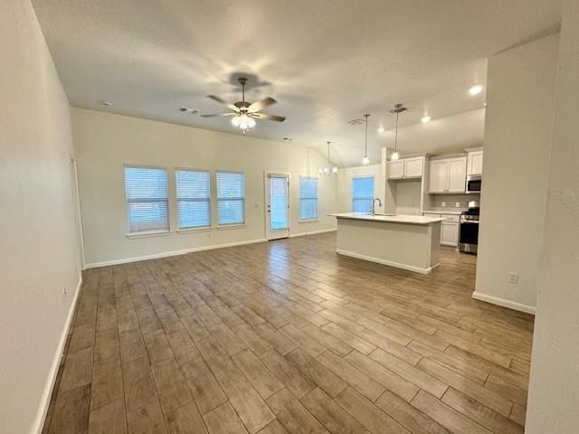 3220 Pagoda Pead Drive, Yukon, OK 73099